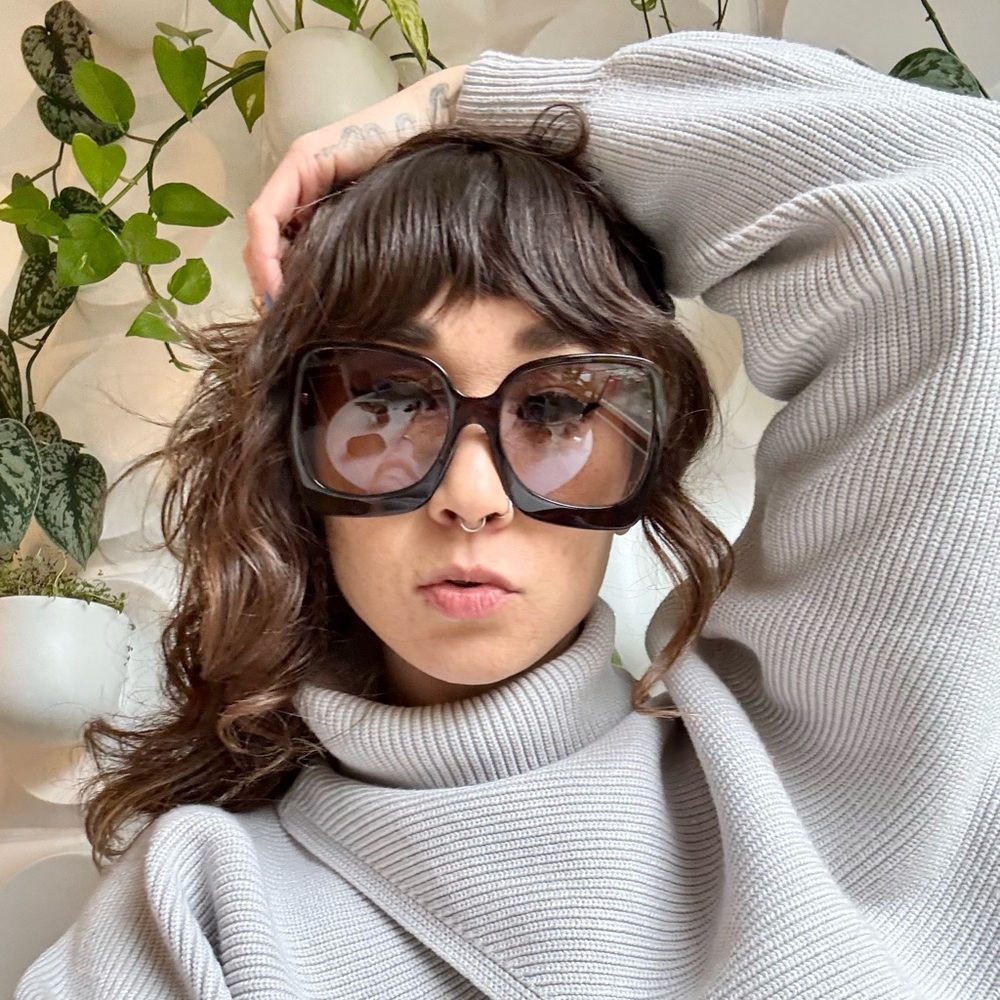 SOLD ON DEPOP 🌻 Oversized vintage inspired Tom Ford brown tortoise sunglasses